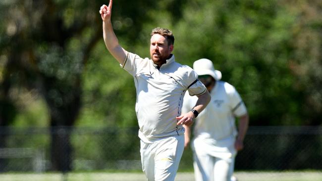 Ringwood’s David King celebrates a wicket. (Photo by Josh Chadwick)