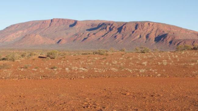 Tourist dies in Outback heat tragedy