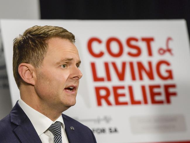 ADELAIDE, AUSTRALIA - NewsWire Photos May 10 2023:  Treasurer Stephen Mullighan press conference. Budget energy relief for half a million SA households and businesses in South Australia.Picture: NCA NewsWire / Roy VanDerVegt