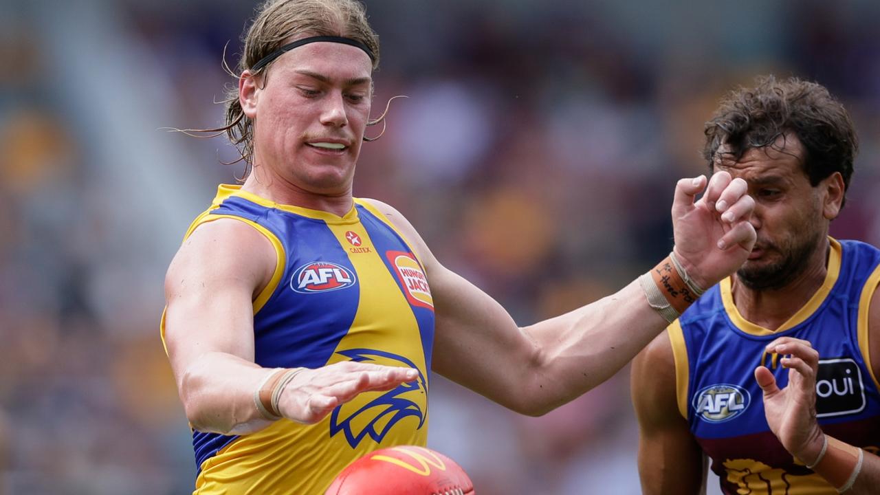 ‘Lay off’ Reid, says two-time Brownlow medallist