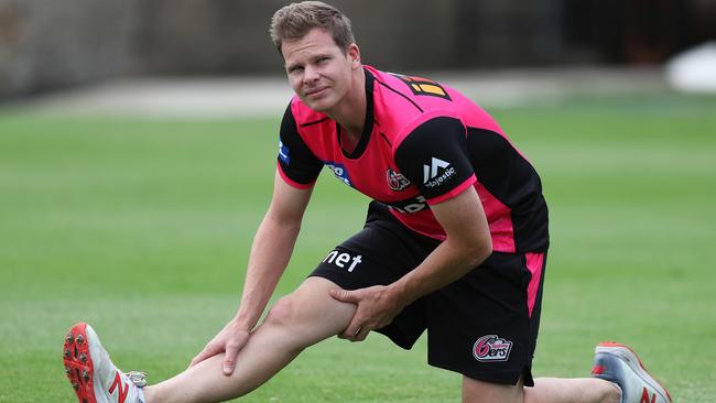 Australian cricketer Steve Smith training with the Sydney Sixers at the SCG. Picture: Brett Costello