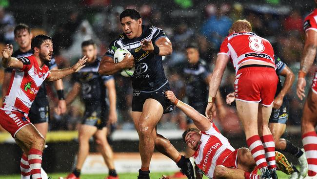 Taumalolo was unstoppable against the Dragons in Round 1. Picture: Zak Simmonds