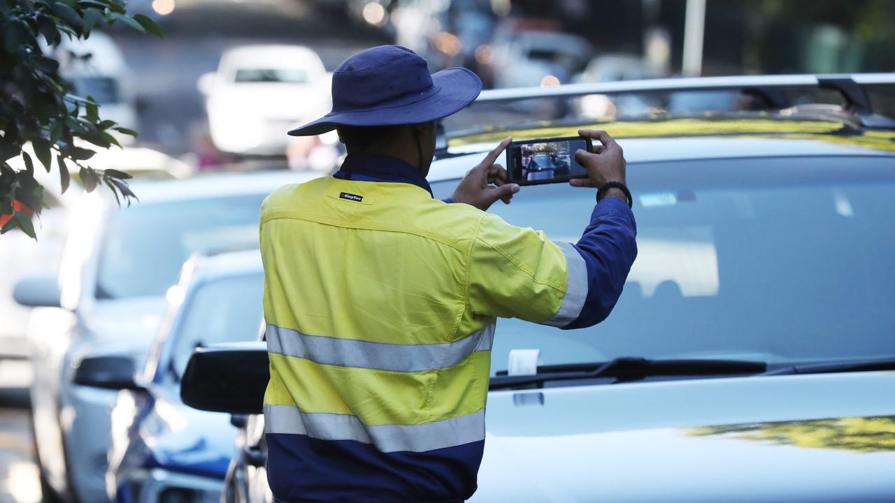 city-of-sydney-parking-inspectors-bullied-by-daily-ticket-quotas