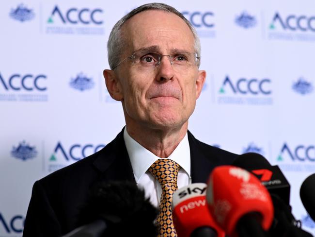 Australian Competition and Consumer Commission (ACCC) Chairman Rod Sims speaks to the media in Sydney, Thursday, February 13, 2020. A $15 billion merger between Vodafone Australia and TPG has been given the green light, but the consumer watchdog says it will cause mobile data prices to rise. (AAP Image/Joel Carrett) NO ARCHIVING