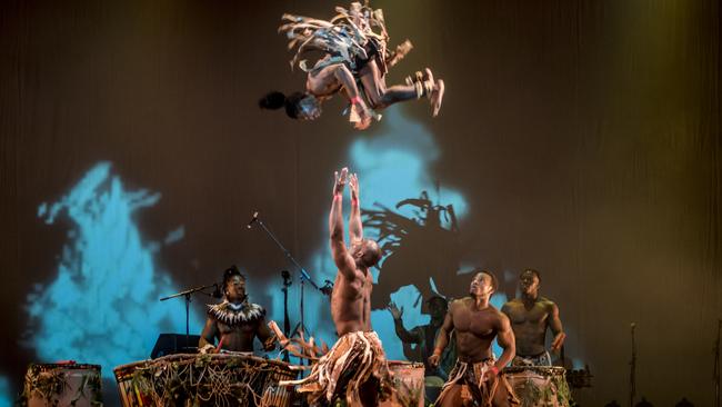 Fringe show Afrique En Cirque.