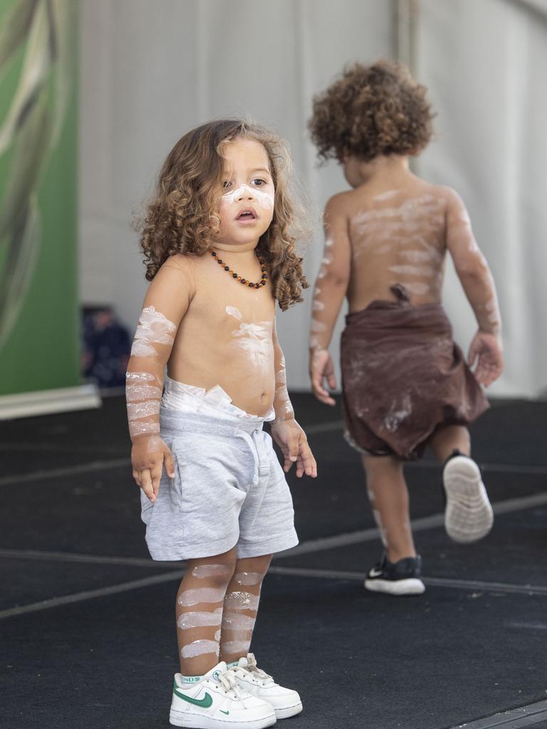 Niyardu McCarthy from Aboriginal dance group Mura Biri Gururu. Australia Day celebrations at Picnic Point in Toowoomba. Thursday, January 26, 2023. Picture: Nev Madsen.