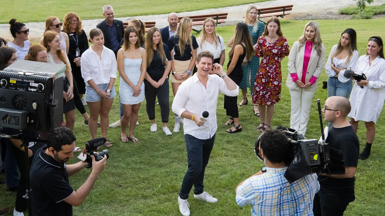 Sunrise weatherman Sam Mac with students at Bond University. Picture: Cavan Flynn/Bond University.