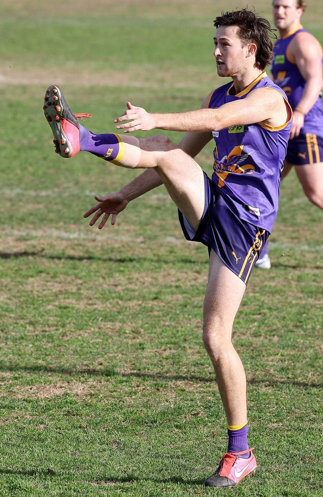 Mason Hawkins kicks a goal. Picture : George Salpigtidis