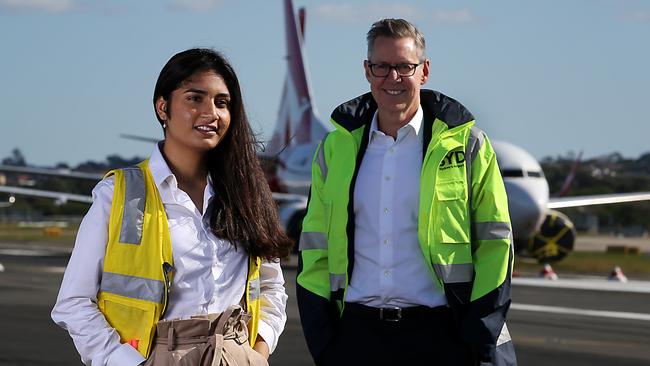 Manmeet Kaur with Sydney Airport CEO Geoff Culbert. Picture: Jane Dempster