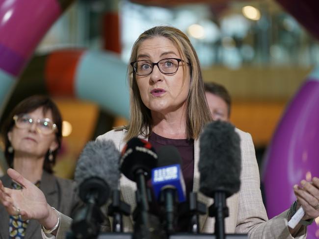 Premier Jacinta Allan and Health Minister Mary-Anne Thomas (left) at The Royal Children’s Hospital. Picture: Valeriu Campan