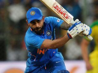 India's captain Virat Kohli plays a shot during the third and last one day international (ODI) cricket match of a three-match series between India and Australia at the M. Chinnaswamy Stadium in Bangalore on January 19, 2020. (Photo by Manjunath KIRAN / AFP) / ----IMAGE RESTRICTED TO EDITORIAL USE - STRICTLY NO COMMERCIAL USE----- / GETTYOUT