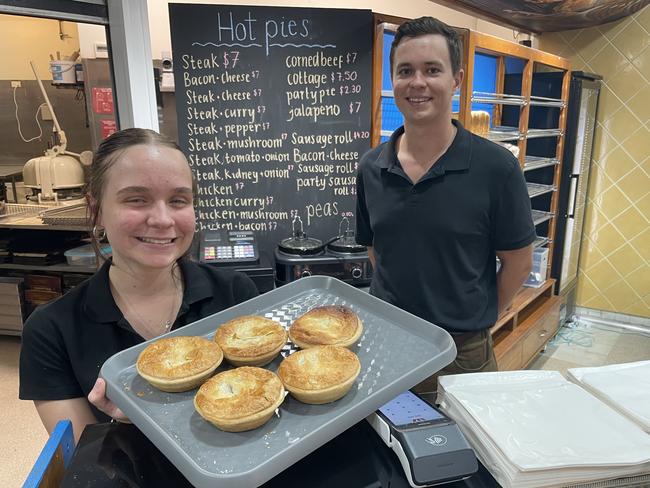 Izzabel O’Shaughnessy with Ray White Commercial agent Taz Townsend at Baked On Nathan in the Vincent Market Place. Picture: Leighton Smith.