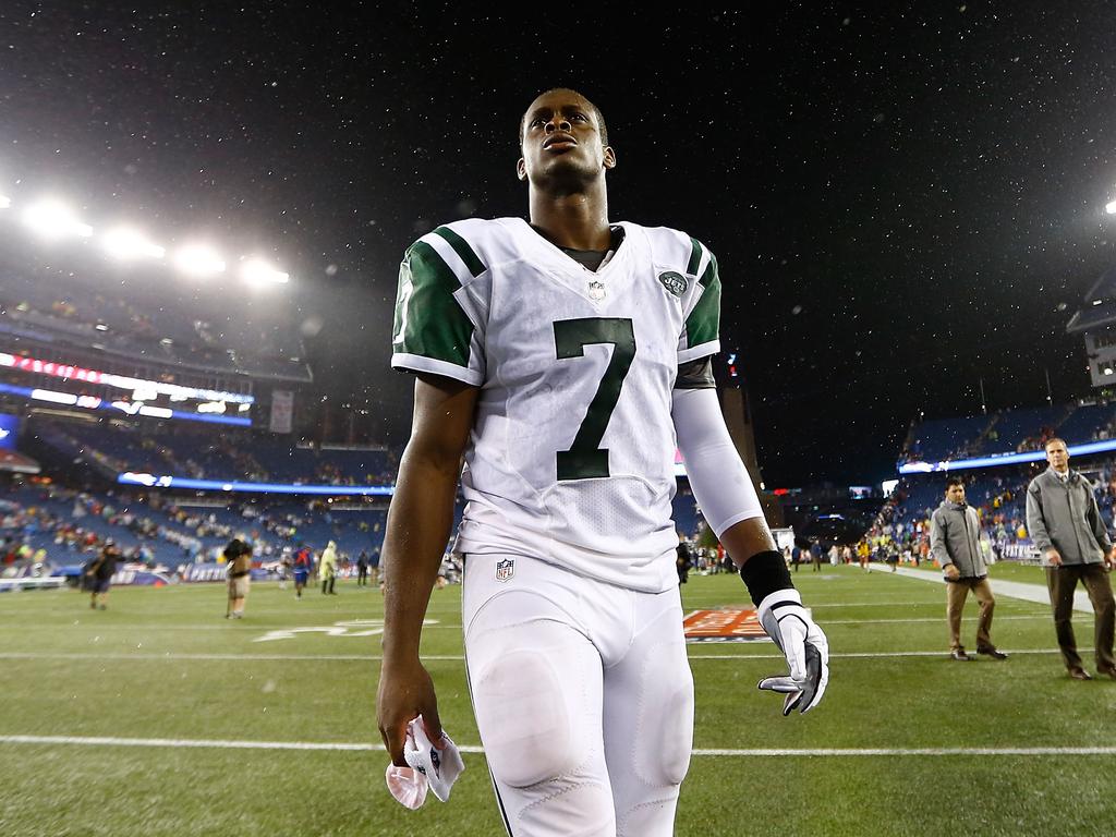 Geno Smith Achieves NFL History for Efficiency - WV Sports Now