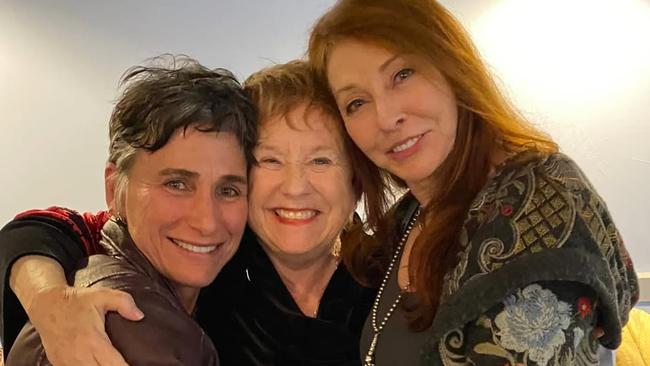 Lynne Marie Stewart (centre) with friend Cassandra Peterson (right), who posted this photo in tribute to her.