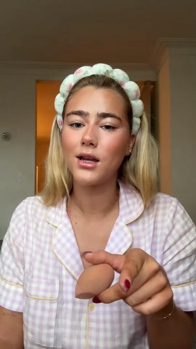 Star 'calls out' influencer who shamed her outfit