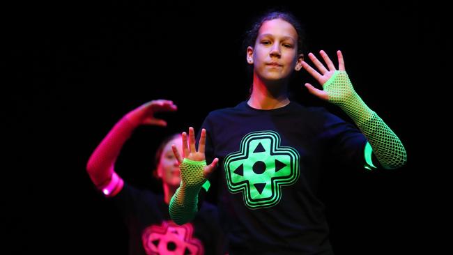 Manifold Height Primary school dancers performing in the Geelong Schools Music and Movement Festival. Picture: Alison Wynd