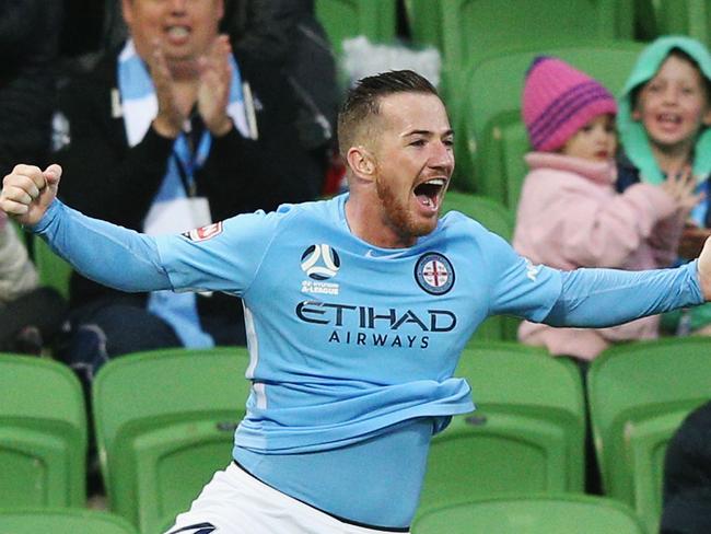 MELBOURNE, AUSTRALIA - OCTOBER 21: Ross McCormack of the City celebrates a goal during the round three A-League match between Melbourne City and the Wellington Phoenix at AAMI Park on October 21, 2017 in Melbourne, Australia.  (Photo by Michael Dodge/Getty Images)