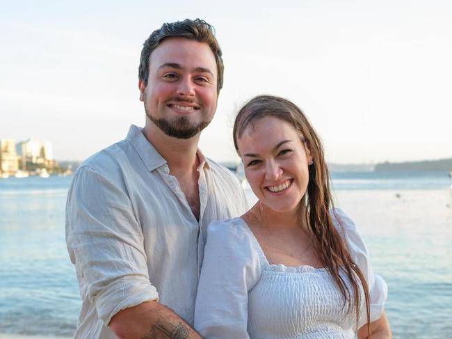 Sophie Delezio Instagram announcing that she's pregnant. https://www.instagram.com/p/C5SZ98MPL5s/?hl=en&img_index=1