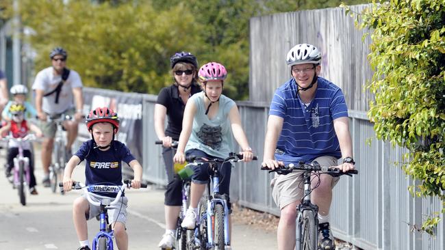 Alternative transport to cars such as cycling would be encouraged on the day.