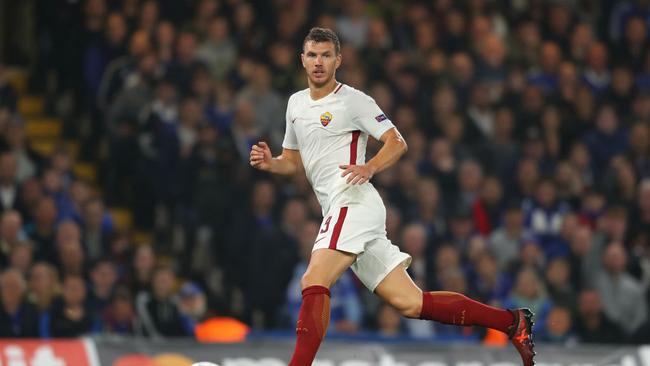 Roma's Edin Dzeko is moving close to a move to Chelsea