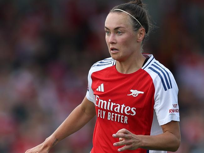 BOREHAMWOOD, ENGLAND - MAY 18: Caitlin Foord of Arsenal in action during the Barclays WomenÃÂ´s Super League match between Arsenal FC and Brighton & Hove Albion at Meadow Park on May 18, 2024 in Borehamwood, England. (Photo by Richard Heathcote/Getty Images)