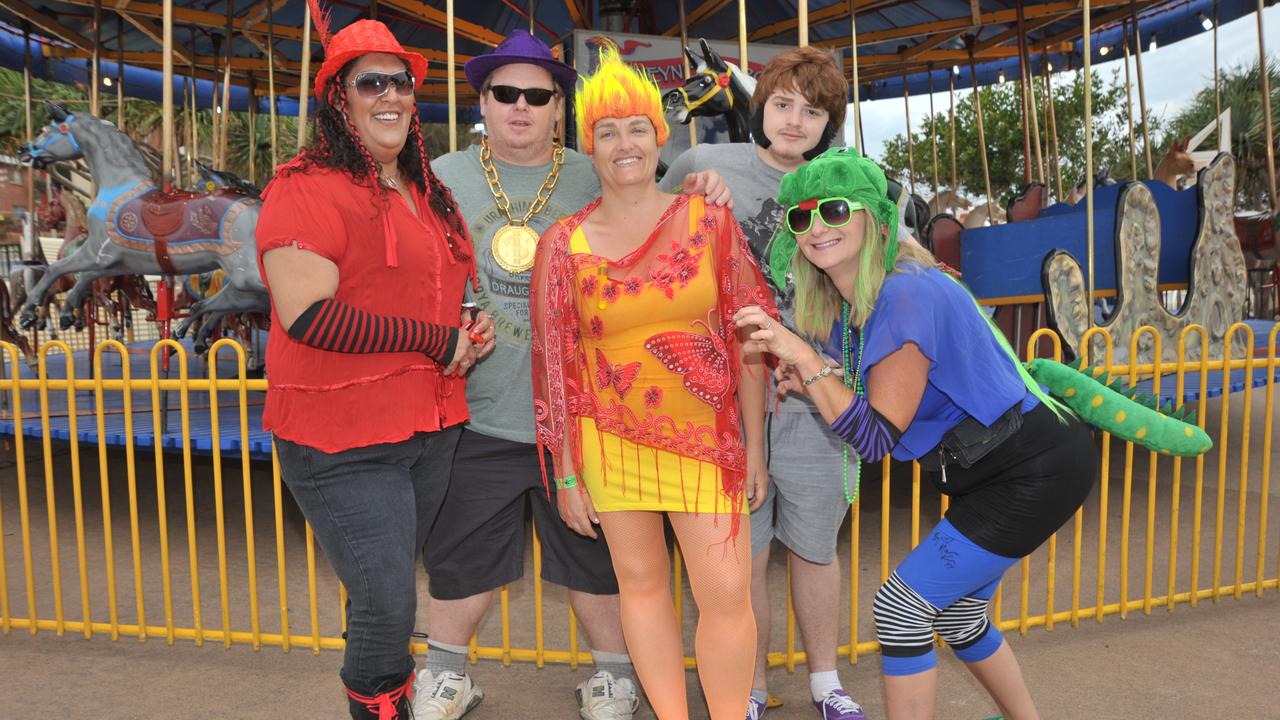 Caloundra Music Festival, 2012: Tanji Winstanley, Sonia, Wayne and Nic Bertram and Janis Wilkes. Photo: Brett Wortman / Sunshine Coast Daily