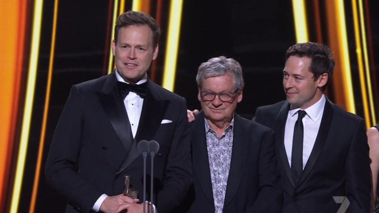 The 60 Minutes team take the stage.