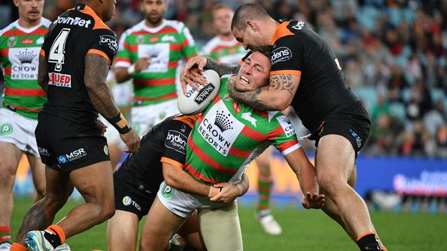 The Rabbitohs have vowed to overcome their ruck woes. (AAP Image/Mick Tsikas)