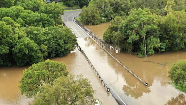 The Mary River at Kidd Bridge Gympie was at 10m and holding steady about 5.30am on Wednesday, December 18 after torrential rain. Photo: Infinity Flights Photography