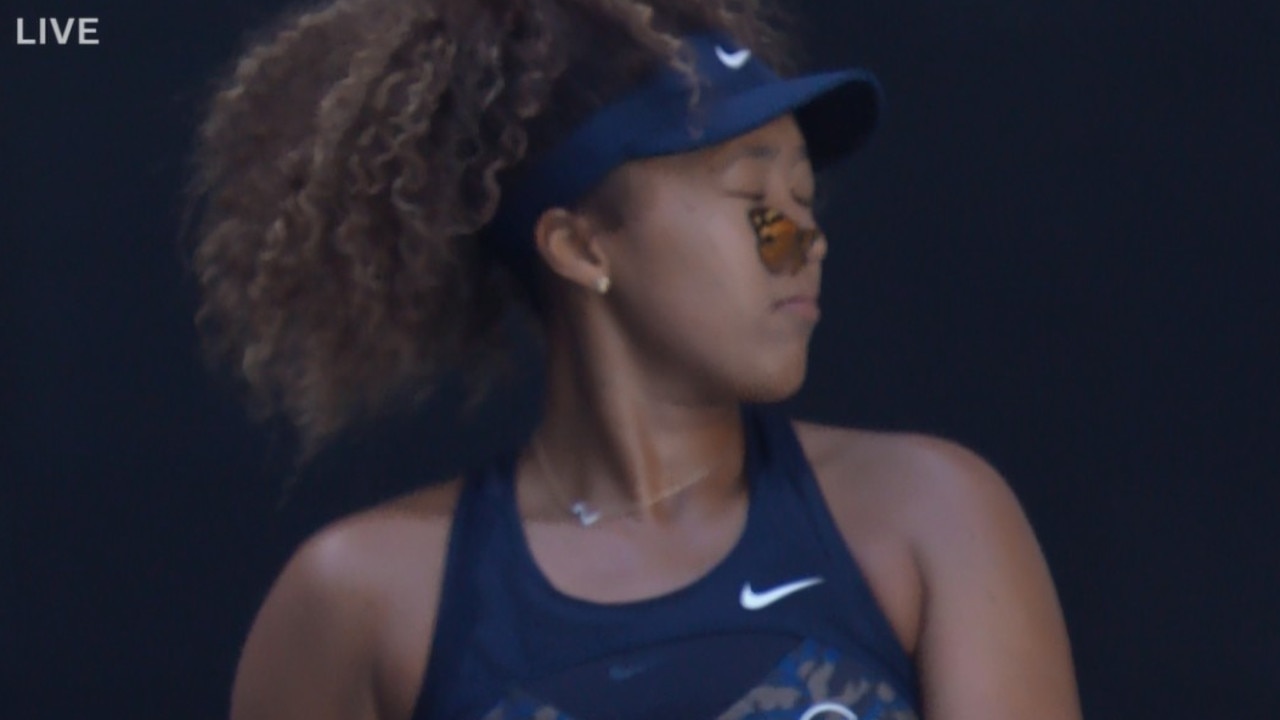 Australian Open 2021: Naomi Osaka def Ons Jabeur, butterfly