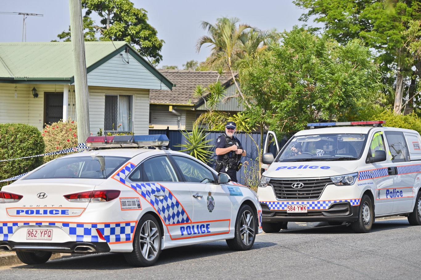 Homicide at McGill Street, Raceview where a 31 year old women was found dead in the boot of a car. Picture: Cordell Richardson