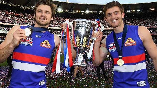 Joel Hamling and Fletcher Roberts with the premiership cup. Picture: Getty Images.