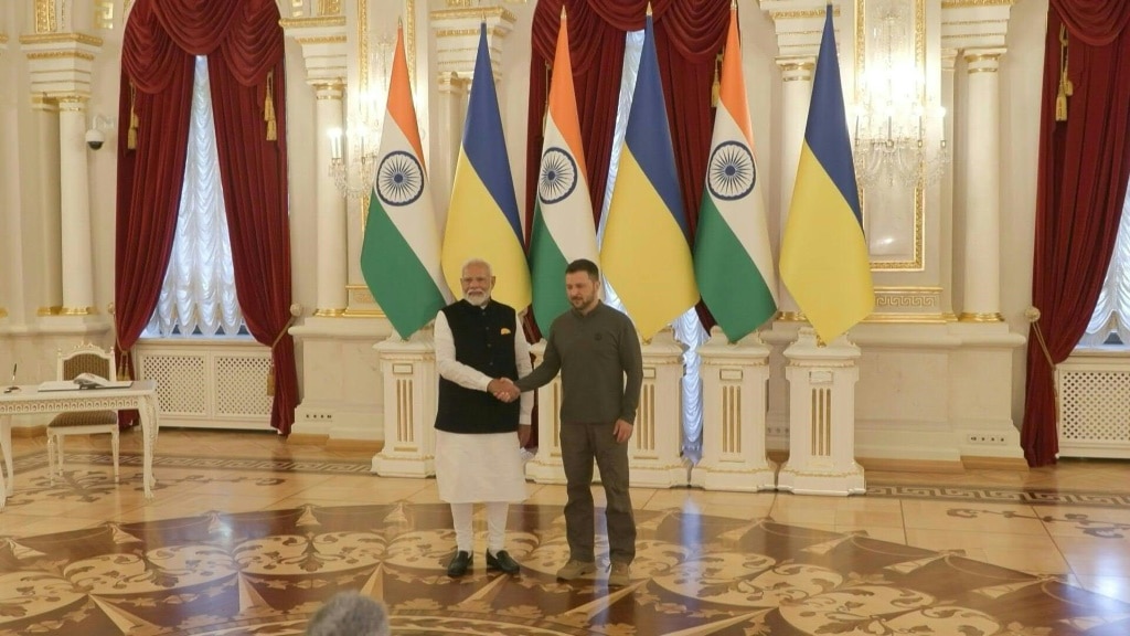 Modi says ‘firmly for peace’ on historic Ukraine visit