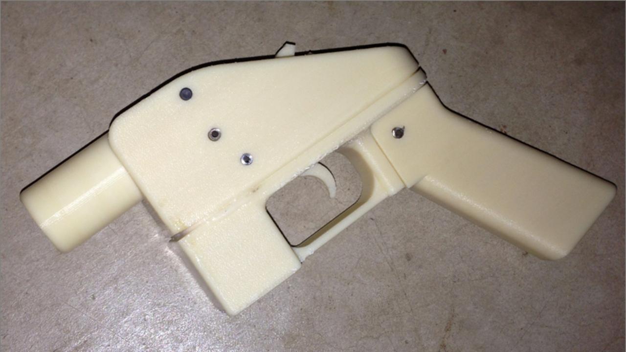 Caption: A gun made on a 3D printer Liberator 3-D