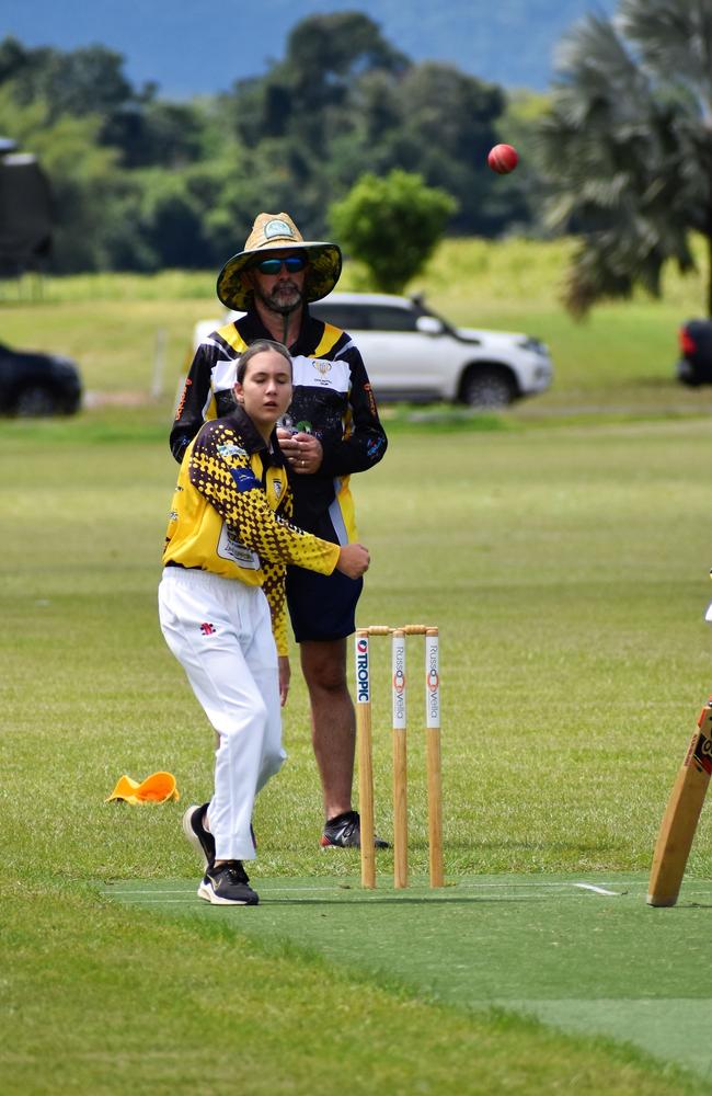 Aimee Mammino bowling. Action from the 2022 Country Cup junior cricket competition for teams from throughout rural North Queensland hosted by the Herbert River Cricket Association in Ingham over the weekend. Photograph: Cameron Bates