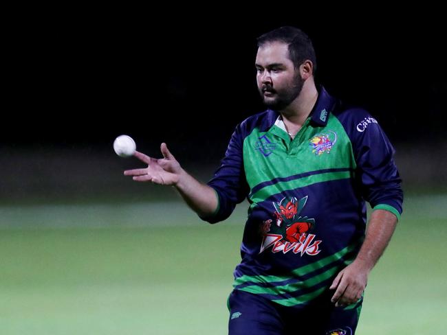T20 Barrier Reef Big Bash: Designer First Homes Dare Devils v Halpin Hurricanes at Griffiths Park. Dare Devils' Seppe Barletta. Picture: Stewart McLean