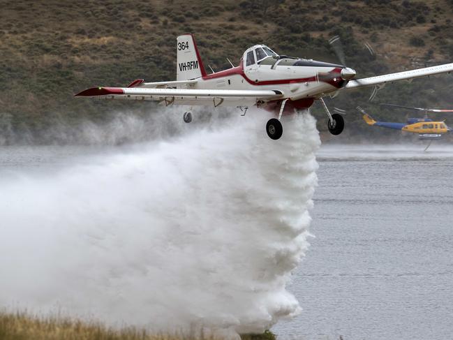 Aviation firefighting fleet demonstration at Colebrook, Air Tractor. Picture: Chris Kidd