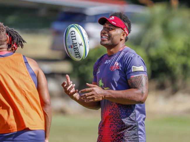 Samu Kerevi in action during training with the Queensland Reds at Ballymore, Brisbane, Tuesday, January 23, 2018. (AAP Image/Glenn Hunt) NO ARCHIVING