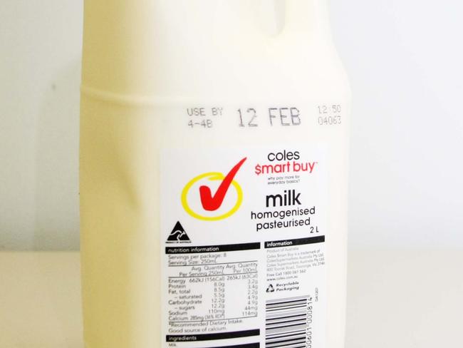  Coles says it will not raise the price of its milk, despite the move by Woolworths. 