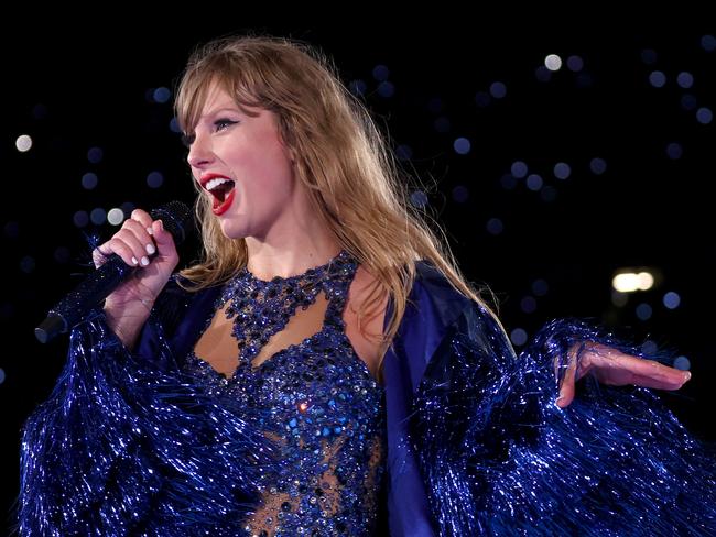 MELBOURNE, AUSTRALIA - FEBRUARY 16: EDITORIAL USE ONLY. NO BOOK COVERS Taylor Swift performs at Melbourne Cricket Ground on February 16, 2024 in Melbourne, Australia. (Photo by Graham Denholm/TAS24/Getty Images for TAS Rights Management)