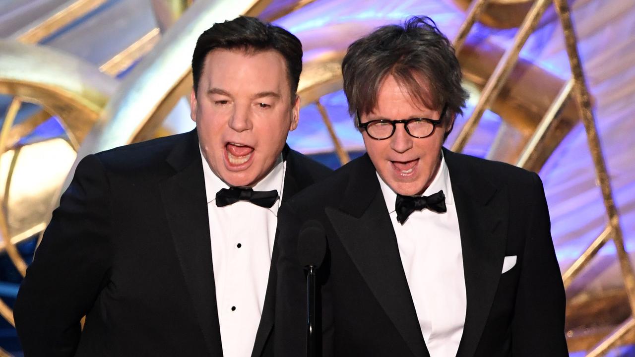 Myers with Wayne’s World co-star Dana Carvey at the Oscars in 2019. Picture: Valerie Macon/AFP