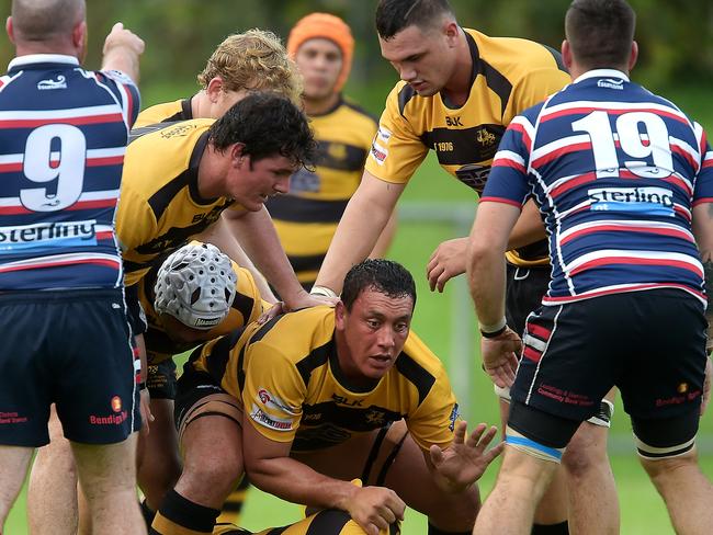 Palmerston Crocs v Darwin Dragons rugby union actionDragons 8 Hurini Murfitt (centre)Picture by Patrina Malone