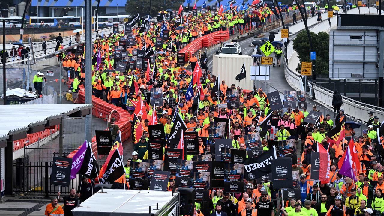 CFMEU workers on the march in Brisbane’s CBD