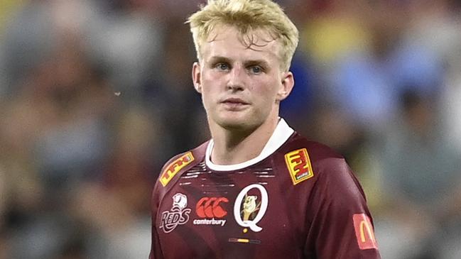 TOWNSVILLE, AUSTRALIA - FEBRUARY 25:  Tom Lynagh of the Reds looks on during the round one Super Rugby Pacific match between Queensland Reds and Hurricanes at Queensland Country Bank Stadium, on February 25, 2023, in Townsville, Australia. (Photo by Ian Hitchcock/Getty Images)