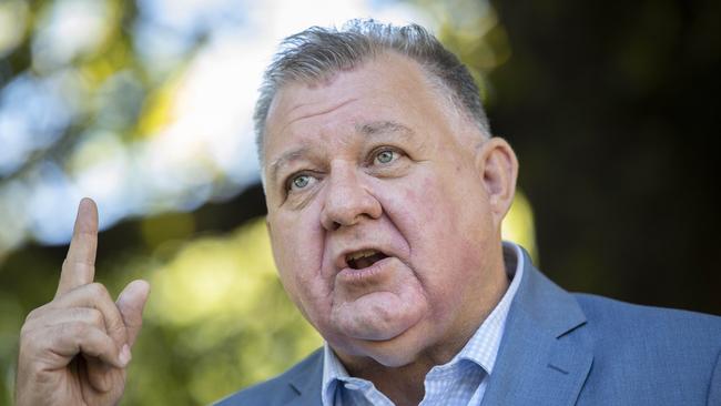 Libs show their soft spot for Craig Kelly