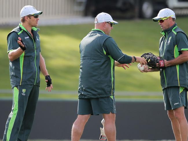CWC: Australia training, Bellerive Oval. BYLINE: LUKE BOWDEN: (L-R): Shane Watson, Darren Lehmann and Greg Blewett at training