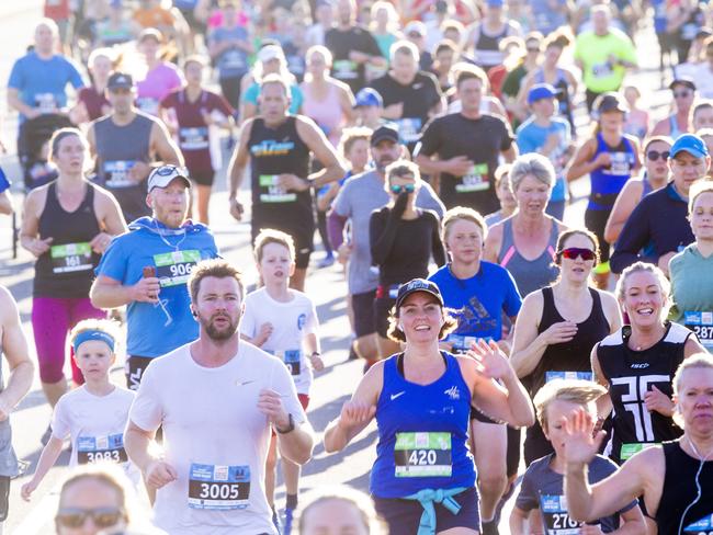Run the Bridge Fun Run 2020 across Tasman Bridge. Picture: RICHARD JUPE