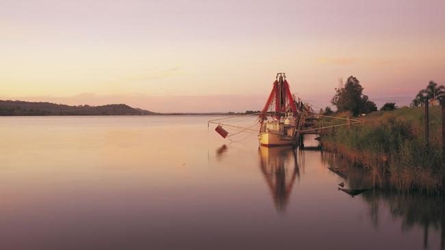 Maclean is close to the spectacular Clarence River.