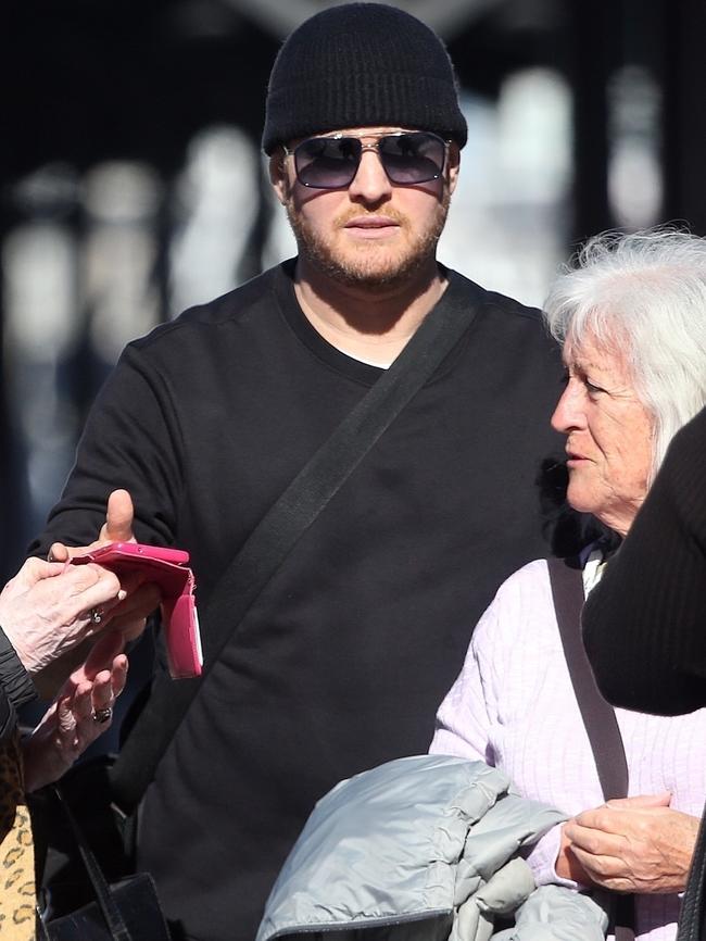 At one stage, he was spotted chatting and signing autographs for fans. Picture: Faith Moran/Backgrid