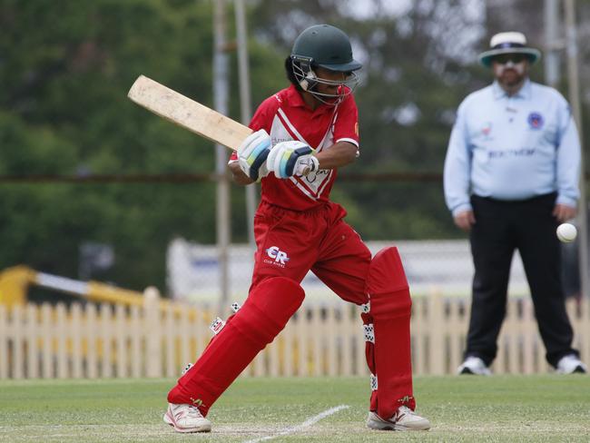 Anoop Bawa plays the cut. Photographer: Warren Gannon Photography